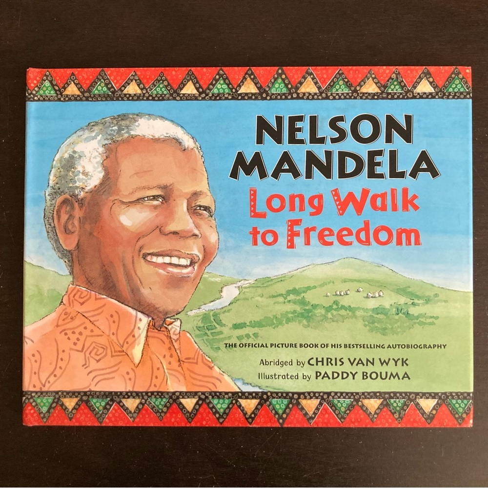 3/$35 Nelson Mandela book 🇿🇦
